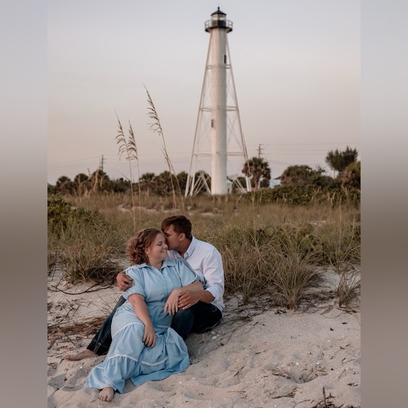 Meet your Posher, Lacey - Picture 2 of 5